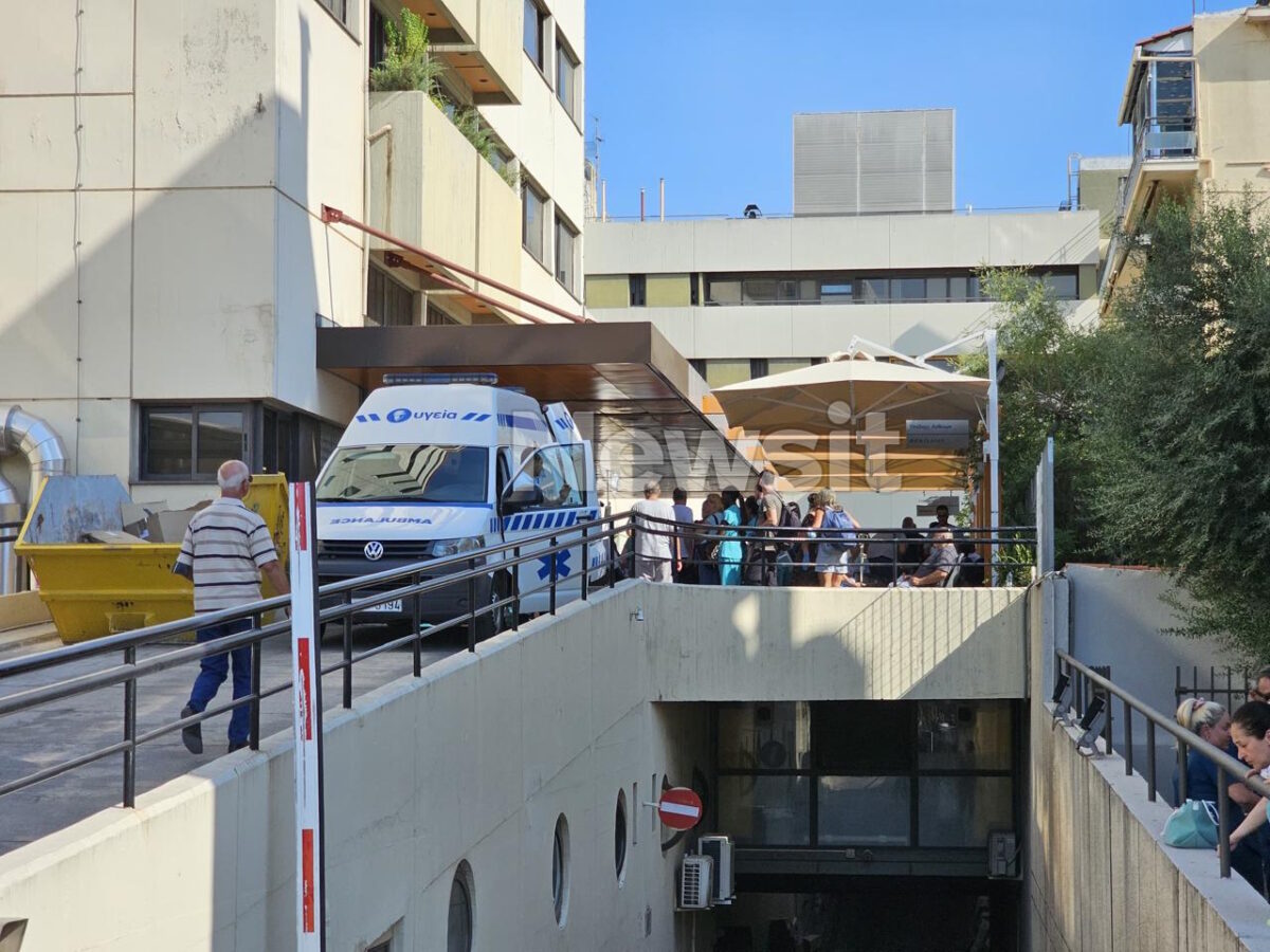 Φωτιά στο νοσοκομείο Metropolitan στον Χολαργό