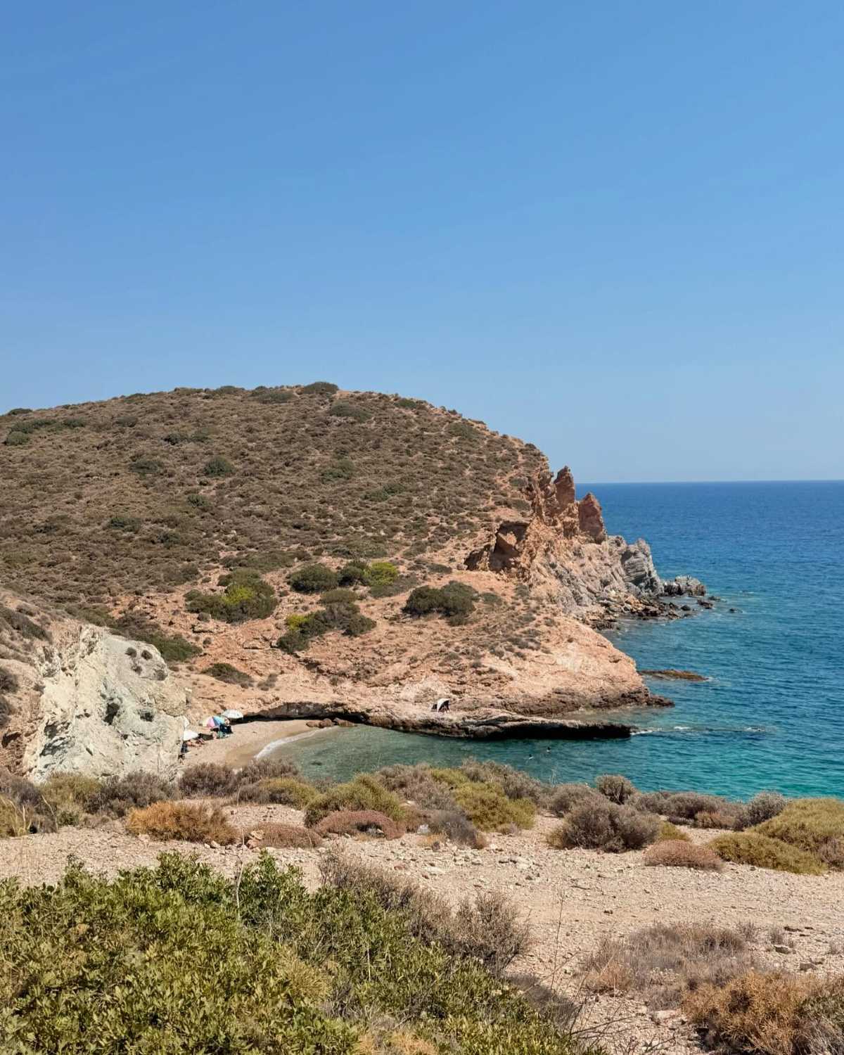 Χρύσα Μιχαλοπούλου: Ποζάρει topless στις καλοκαιρινές διακοπές της - Φωτογραφίες