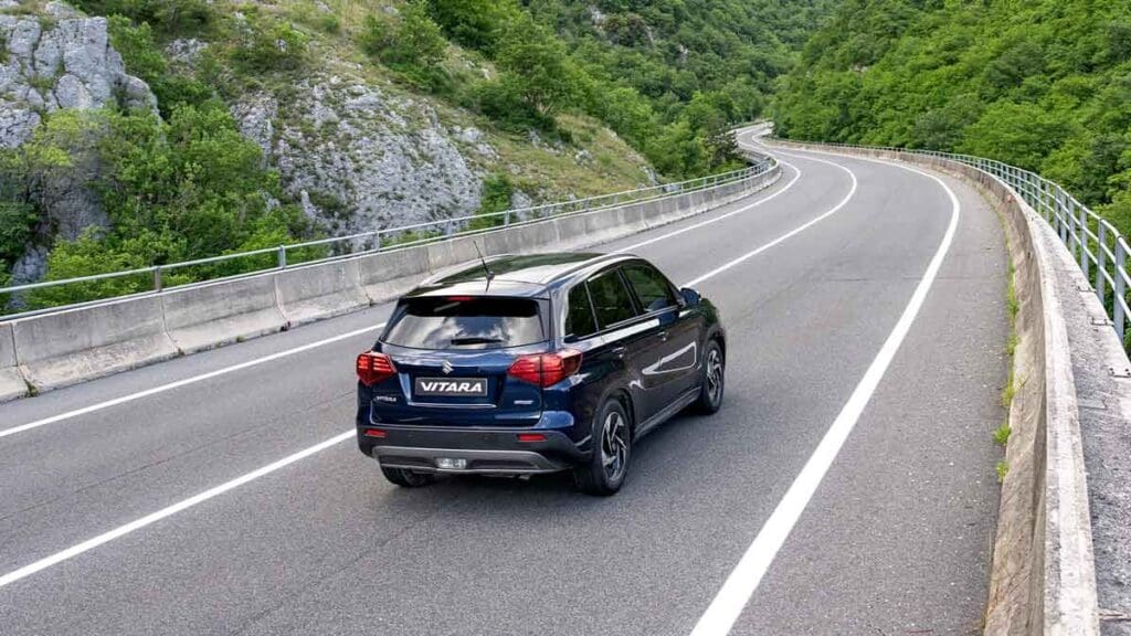 Ανανεωμένο Suzuki Vitara με σύγχρονο αυτόματο κιβώτιο. Οι τιμές 6 Ανανεωμένο Suzuki Vitara με σύγχρονο αυτόματο κιβώτιο. Οι τιμές