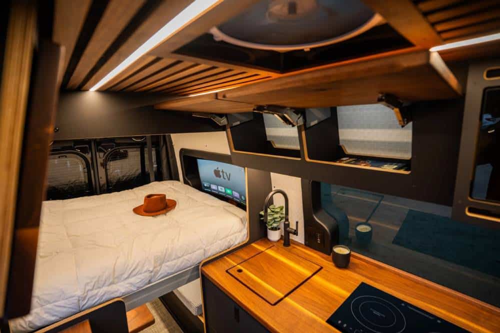 Το πιο «μάχιμο» Mercedes Sprinter 4×4
