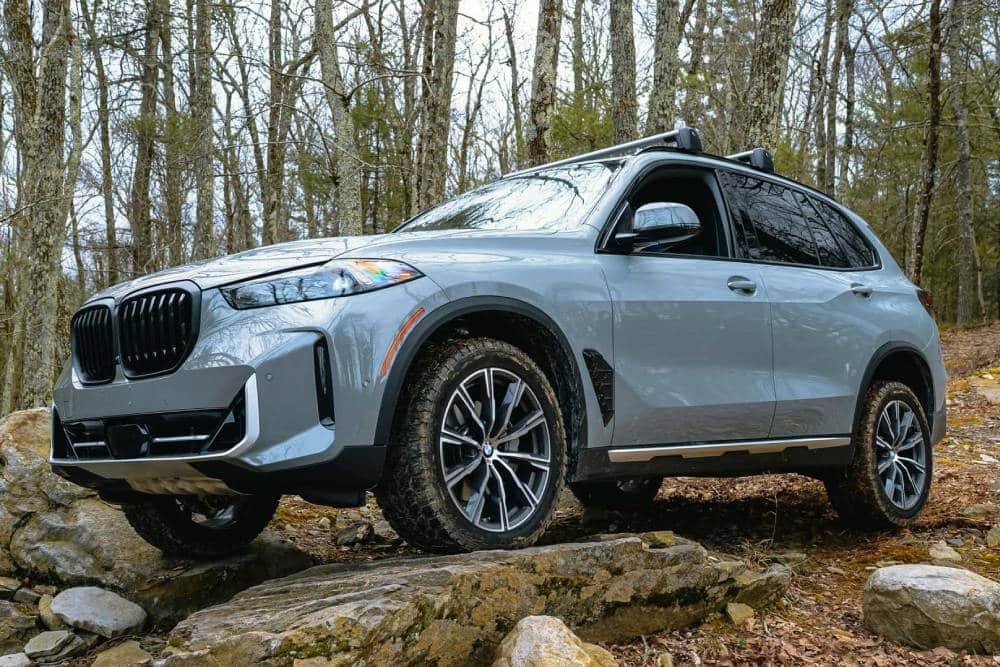 2025-bmw-x5-with-off-road-package-review---exterio (3)