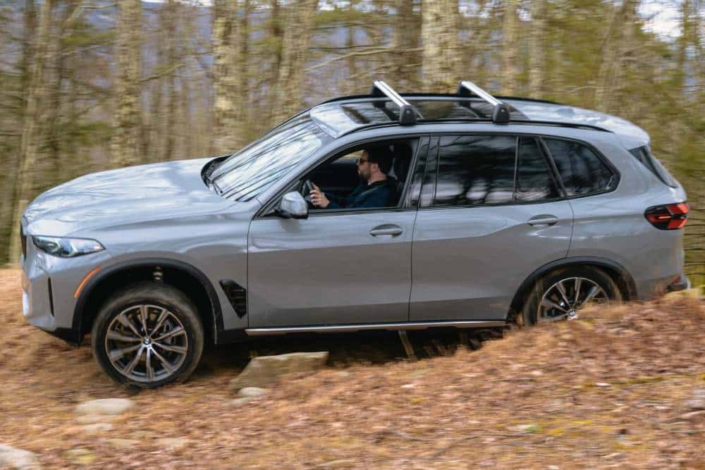 Η πιο off road BMW X5 δεν σταματάει πουθενά