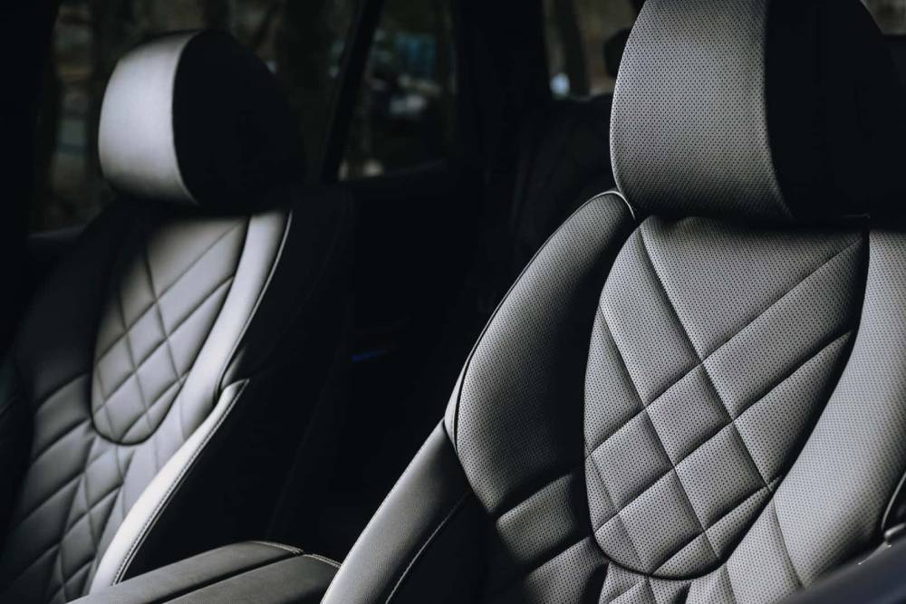 2025-bmw-x5-with-off-road-package-review---interio (1)