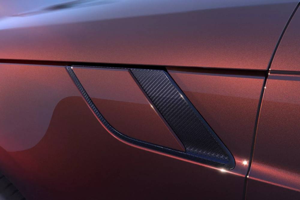 2026-Range-Rover-Sport-SV-Carbon-806-20-2048x1152