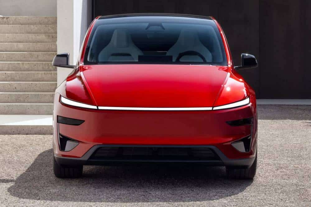 2026-Tesla-Model-Y-Performance-5-copy-2048x1152