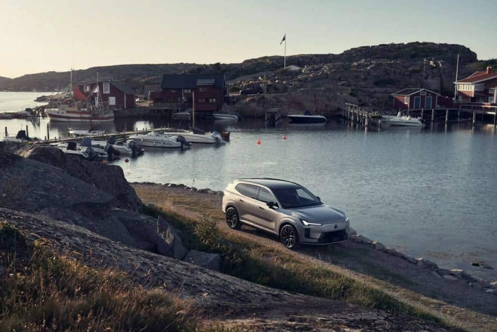 2026-Volvo-XC70-827-7-2048x1366