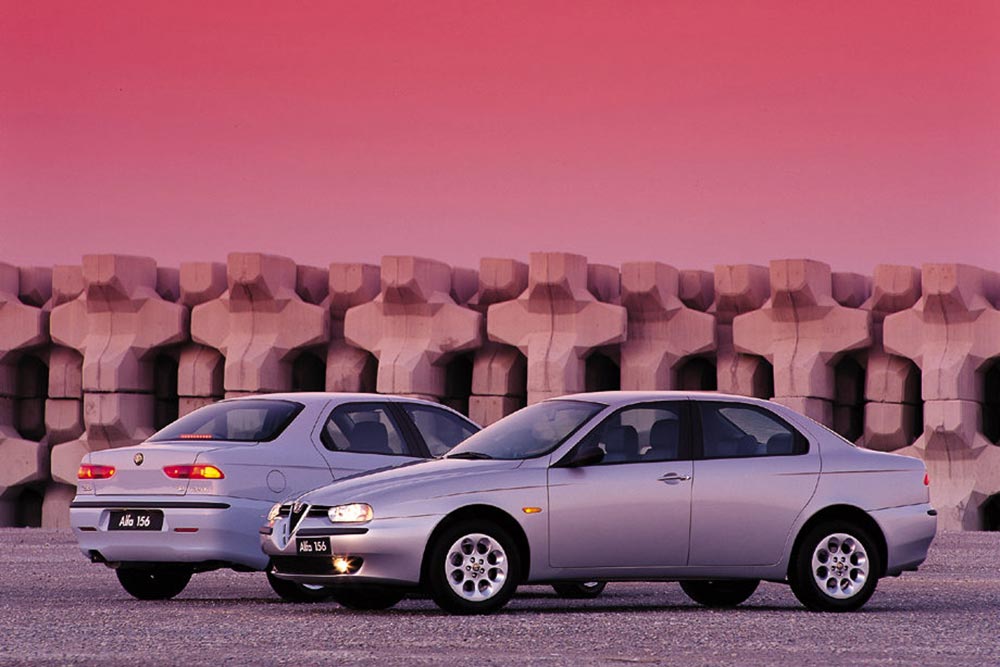Η κορυφαία Alfa Romeo 156 πριν από τριάντα χρόνια