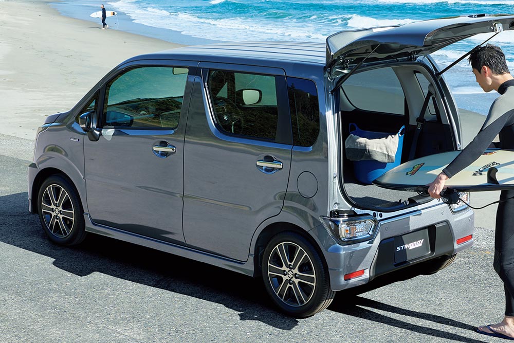 suzuki wagon r rear