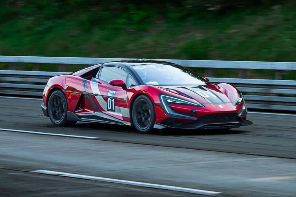 Το hypercar της BYD κατέρριψε τα ρεκόρ ταχύτητας