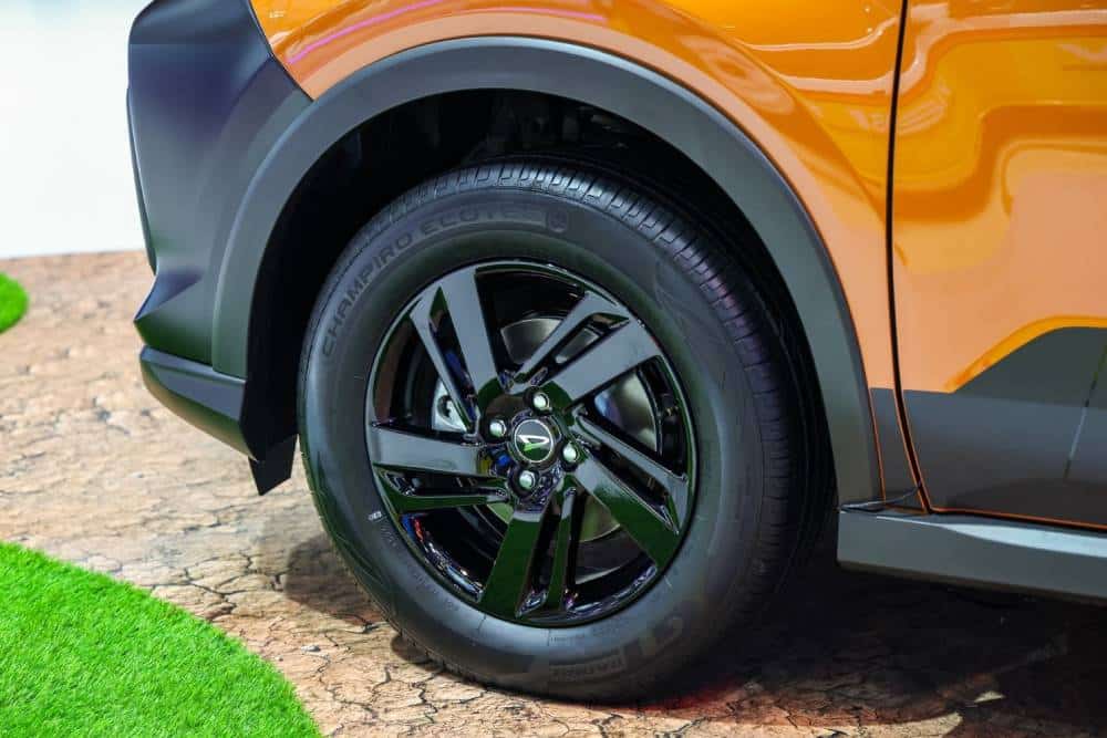 daihatsu rocky limited edition 04