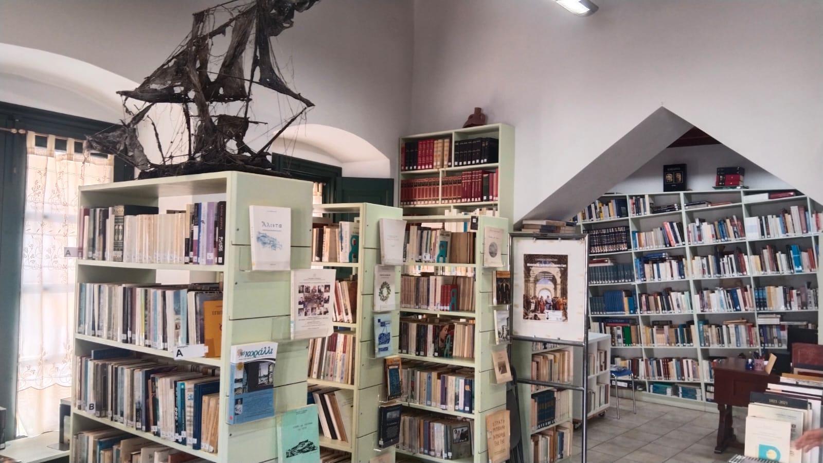 Λέρος: Η δημοτική βιβλιοθήκη του νησιού, ένας ζωντανός θησαυρός κουλτούρας και μάθησης 5 Η δημοτική βιβλιοθήκη της Λέρου