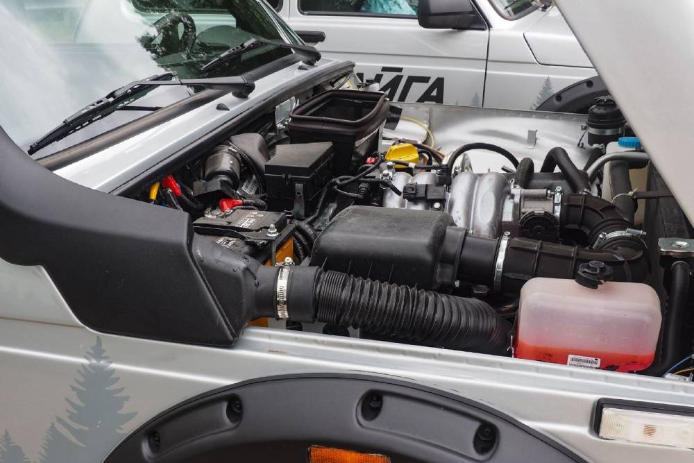 lada niva tayga 08