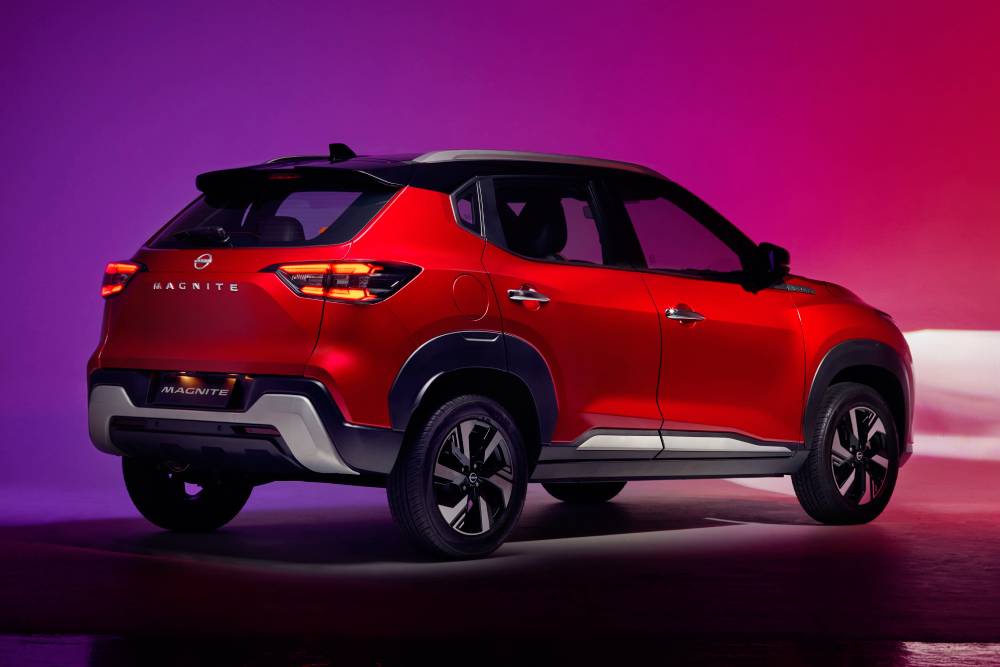 nissan_magnite90