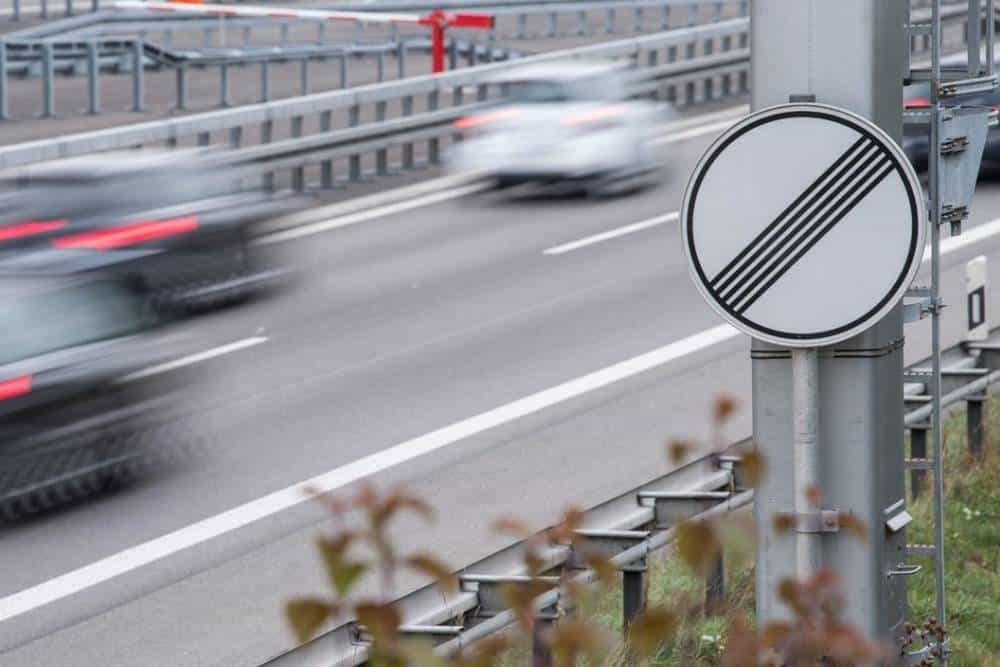 Πόσο γκάζι δίνουν οι οδηγοί στην autobahn;