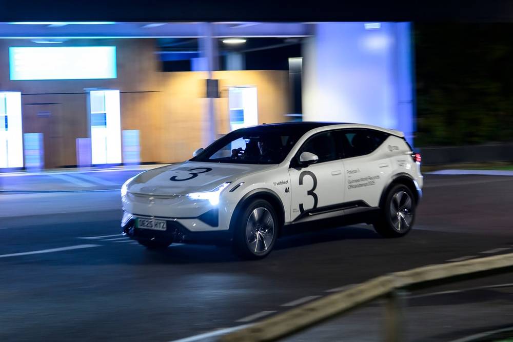 polestar-3-shreds-the-ev-range-anxiety-with-a-worl (10)
