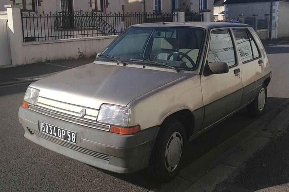 renault-5-gtr-2