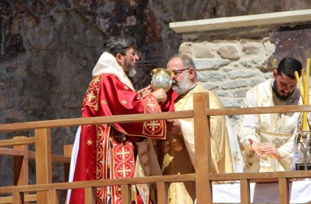 Παναγία Σουμελά: Με ξεχωριστή λαμπρότητα και κατάνυξη πραγματοποιήθηκε και φέτος ο εορτασμός της Κοιμήσεως της Θεοτόκου