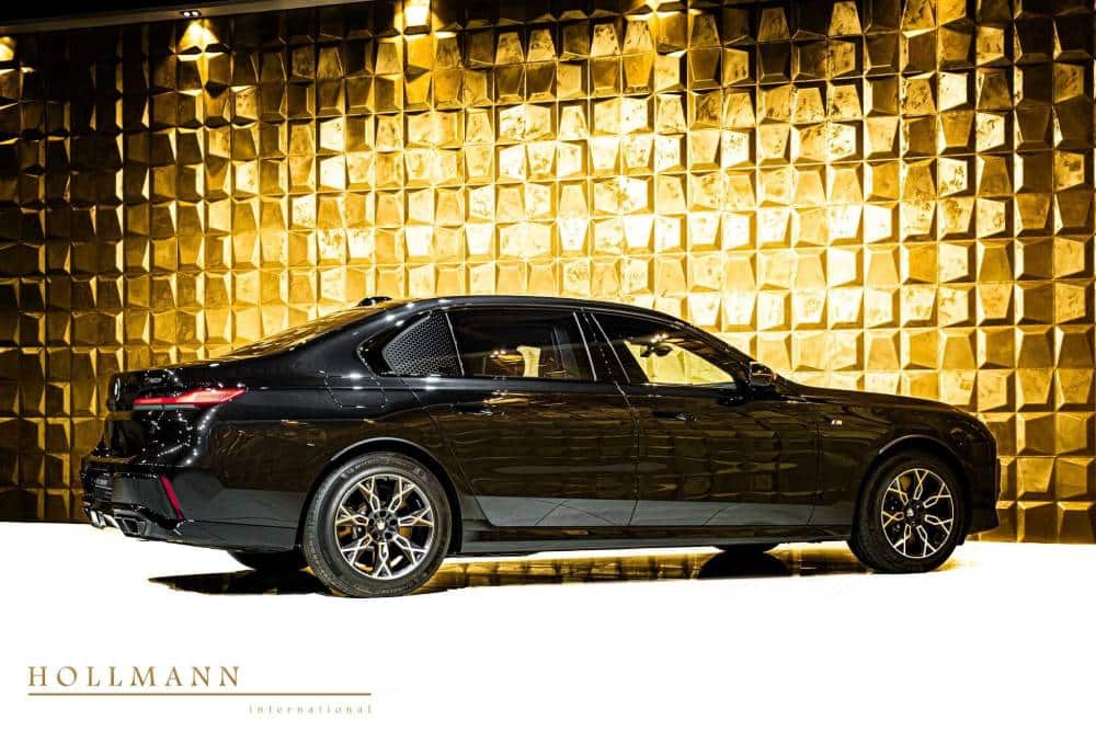 this-bmw-7-series-is-for-sale-and-makes-the-rolls- (2)