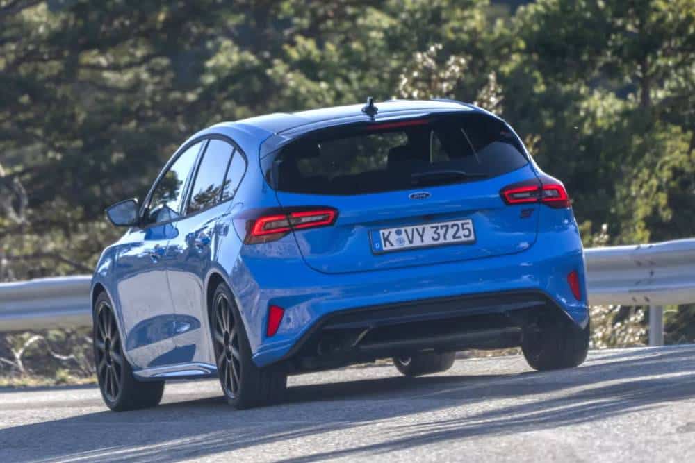 2024-Ford-Focus-ST-Edition-6-2048x1366