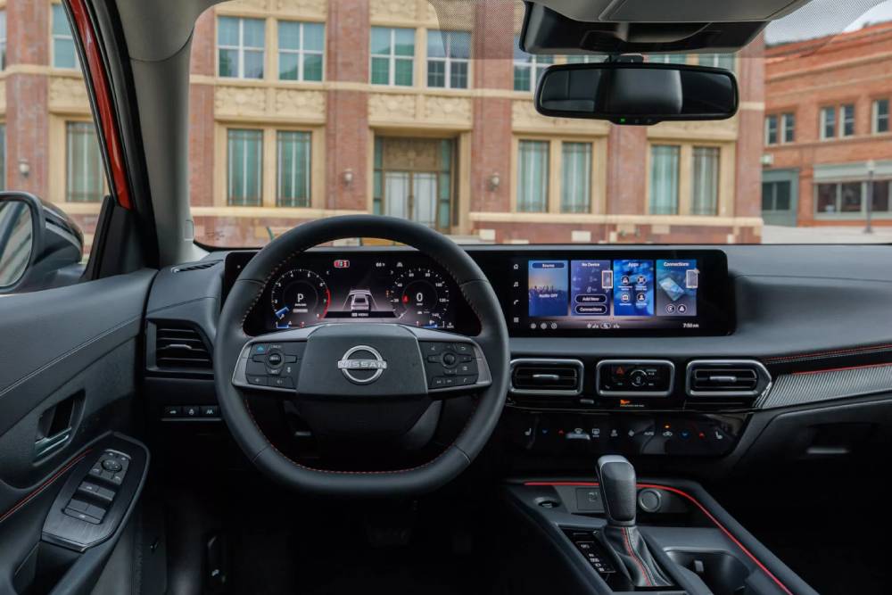 «Αστροσκάφος» το καινούργιο Nissan Sunny