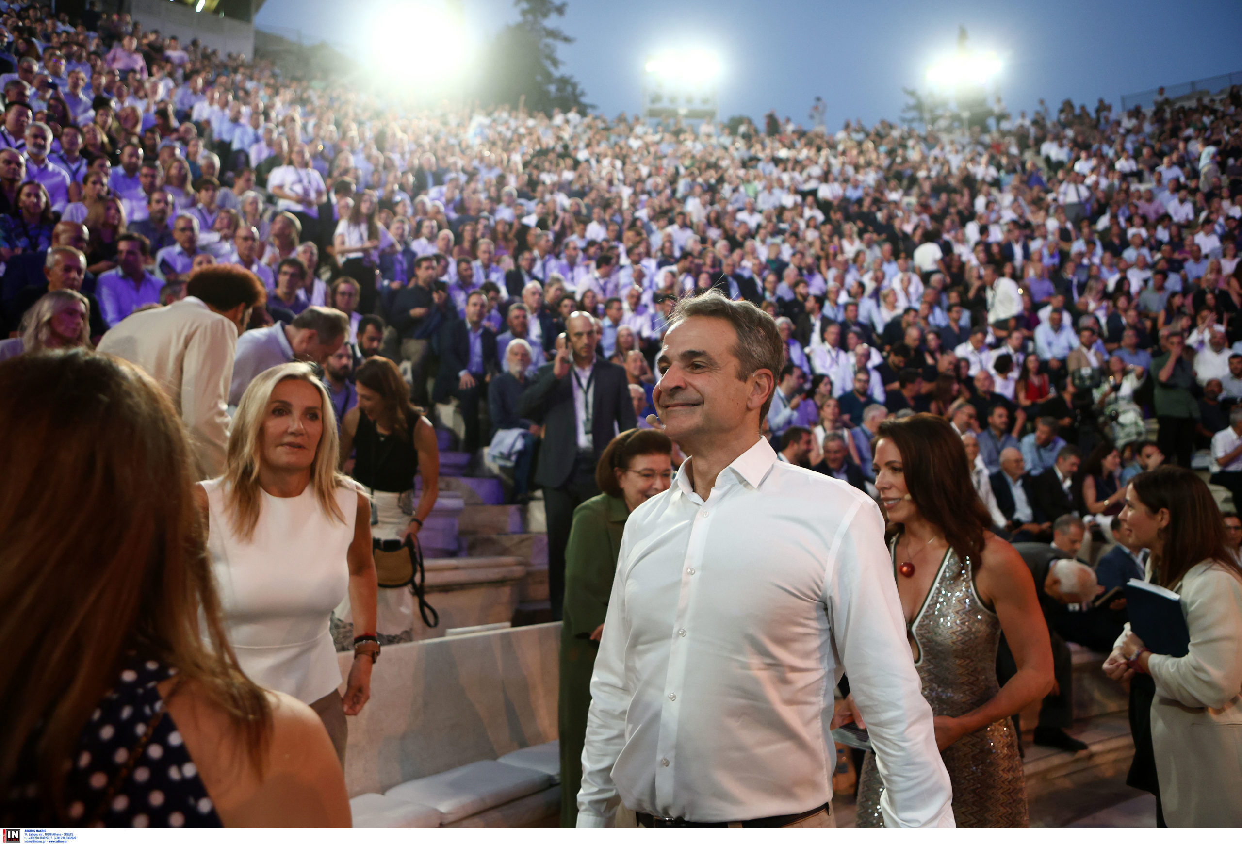 Μητσοτάκης από την εκδήλωση για την Τεχνητή Νοημοσύνη με τη συμμετοχή του νομπελίστα Ντέμη Χασάμπη