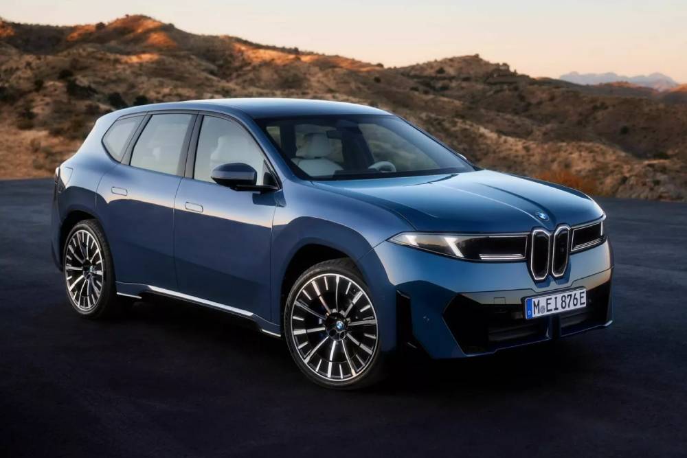 BMW-iX3-9-2048x1366