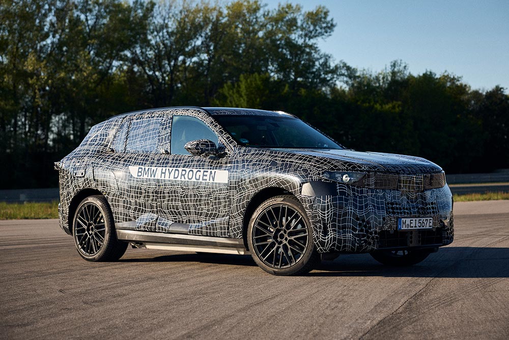 BMW-iX5-Hydrogen-(5)