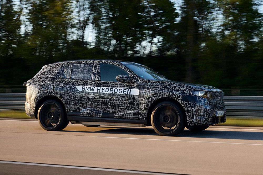 BMW-iX5-Hydrogen-(8)