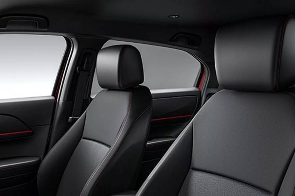 Honda-Vezel-eHEV-RS-Japan-11-2048x1151