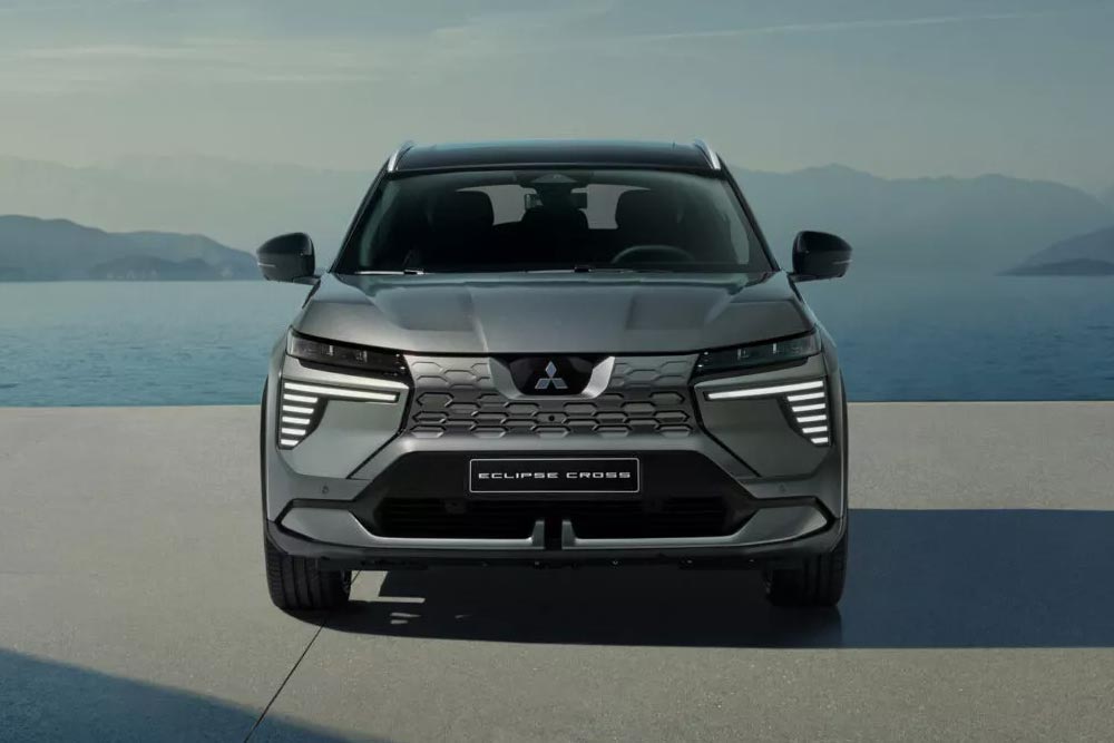 Mitsubishi-Eclipse-Cross-2025-3