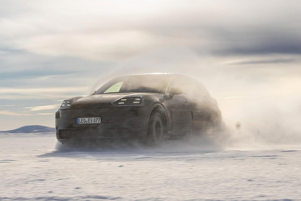 Η νέα Porsche Cayenne δοκιμάζεται σκληρά