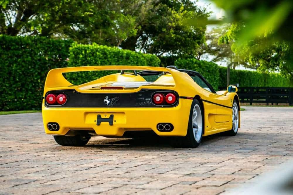 Ralph-Lauren-Ferrari-F50-aa_4-2048x1366
