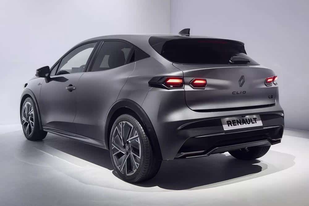 Το ανανεωμένο Renault Clio γυρίζει σελίδα