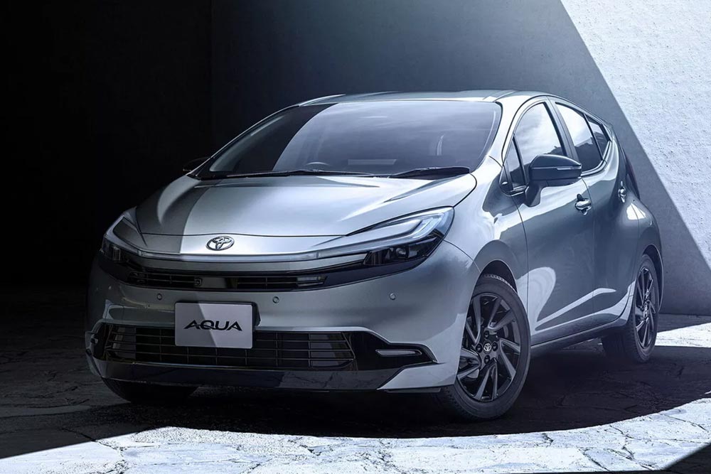 Toyota-Aqua-2025