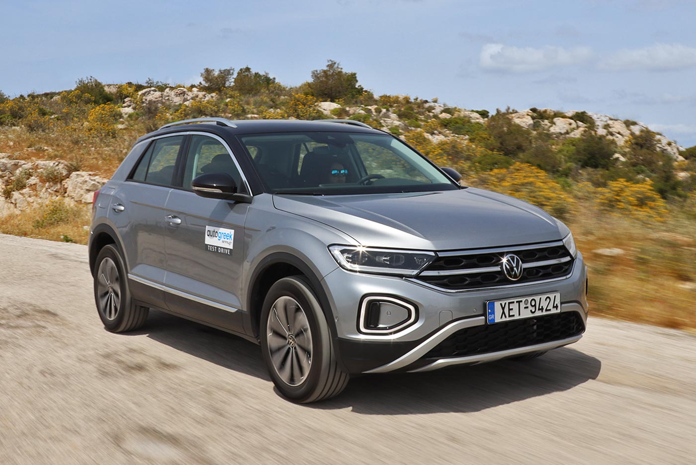 VW-T-Roc-kinisi
