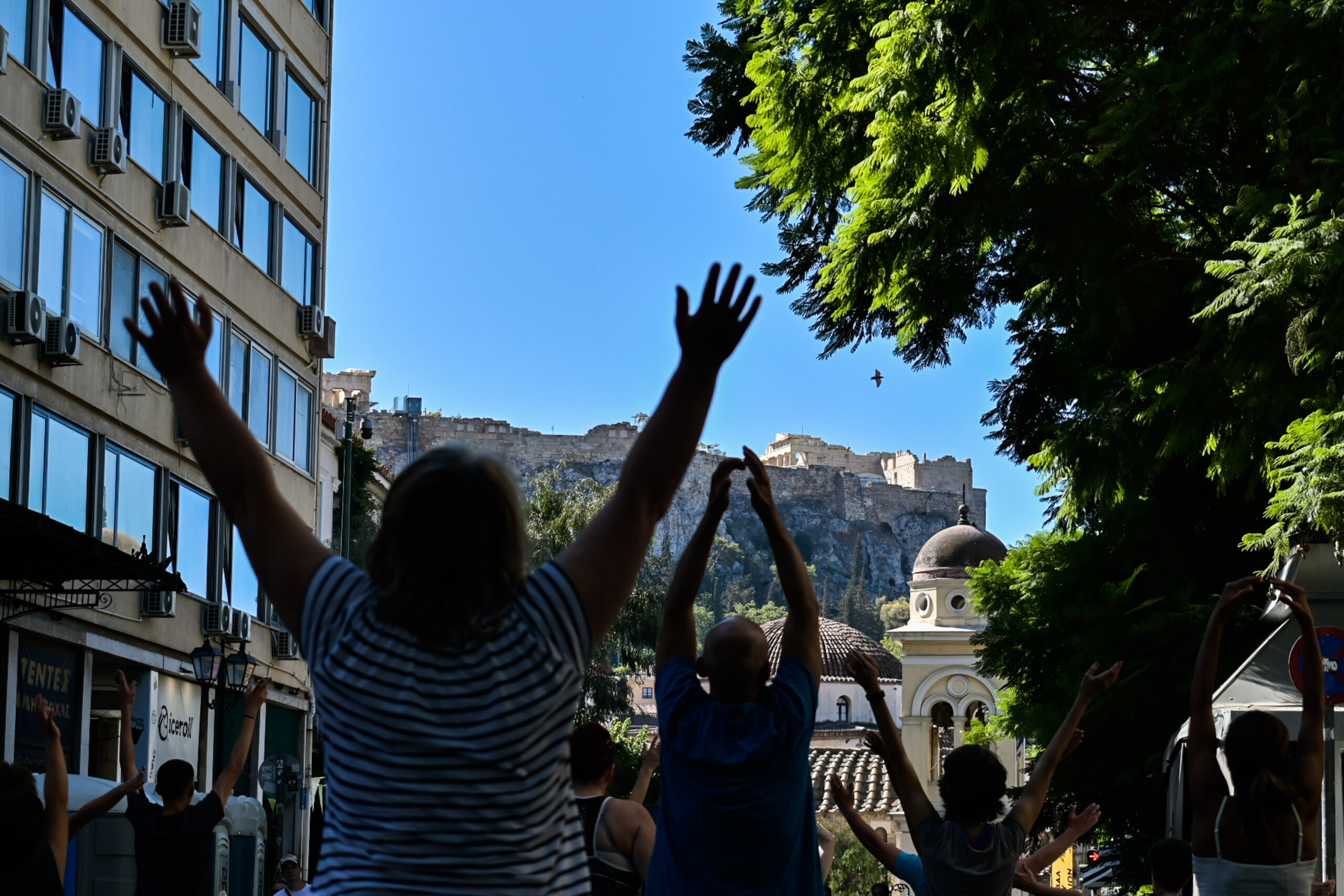 Η Αθήνα τιμά την Παγκόσμια Ημέρα Χωρίς Αυτοκίνητο με πεζοδρόμηση της οδού Αθηνάς 17 Πολίτες στην οδό Αθηνάς για τις εκδηλώσεις της Ημέρας χωρίς αυτοκίνητο