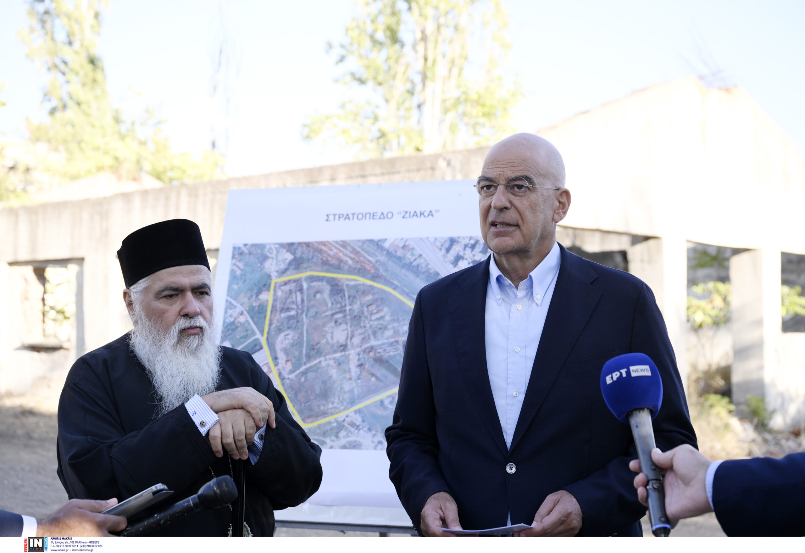 Δένδιας: Μετατροπή του στρατοπέδου «Οπλαρχηγού Θεόδωρου Ζιάκα» σε πρότυπο οικισμό