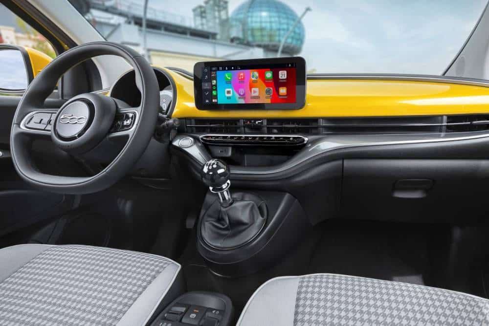 Εξερευνήστε τις τεχνικές λεπτομέρειες του Fiat 500 Hybrid (με αρχική τιμή)