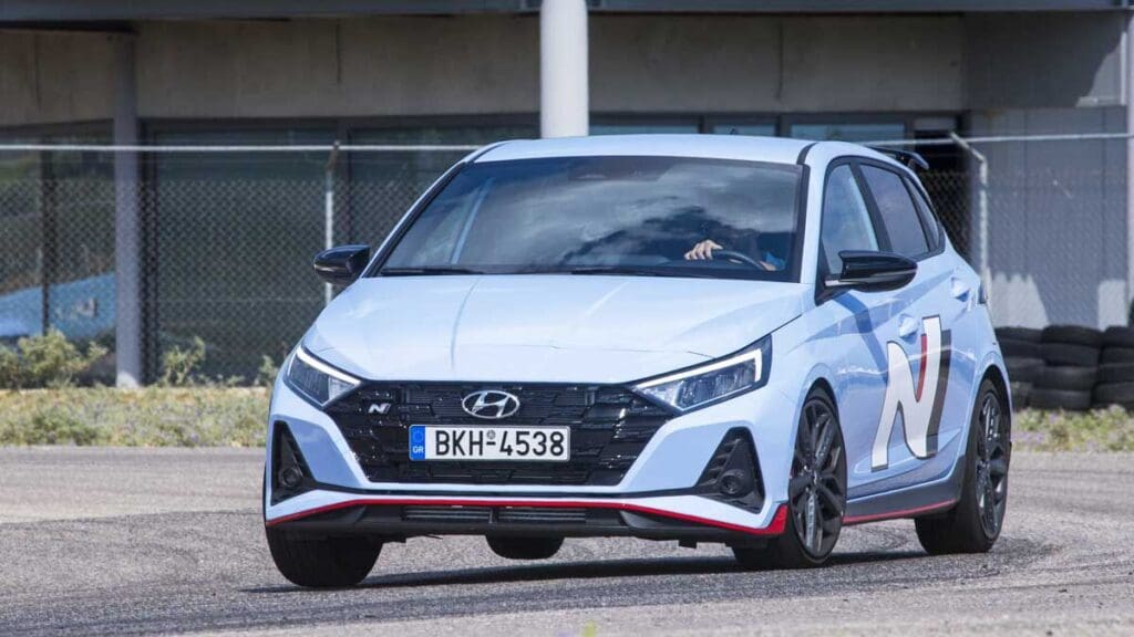 Το Hyundai i20 N επιστρέφει. Ποιος θα είναι ο νέος κινητήρας του; 7 Hyundai i20 N δοκιμή