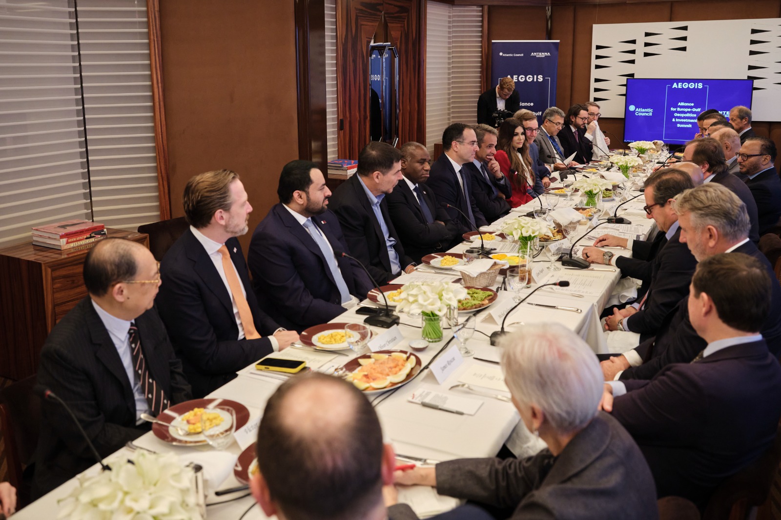 Θοδωρής Κυριακού: Ο ανανεωμένος ρόλος του Προέδρου του Ομίλου Antenna στη γεωπολιτική και τις επενδύσεις