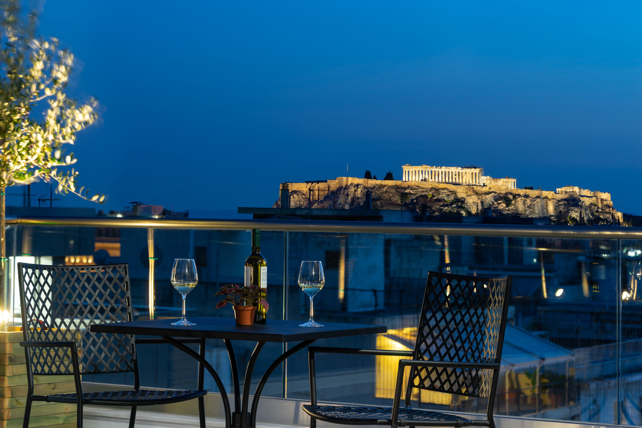 Εξερευνώντας τα Hestia Luxury Apartments: Μια μοναδική εμπειρία διαμονής στο κέντρο της Αθήνας