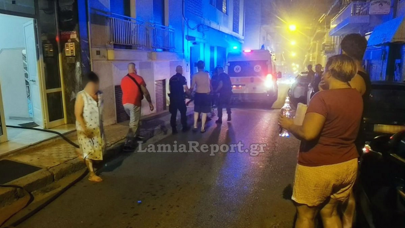 Συναγερμός στη Λαμία για φωτιά σε διαμέρισμα