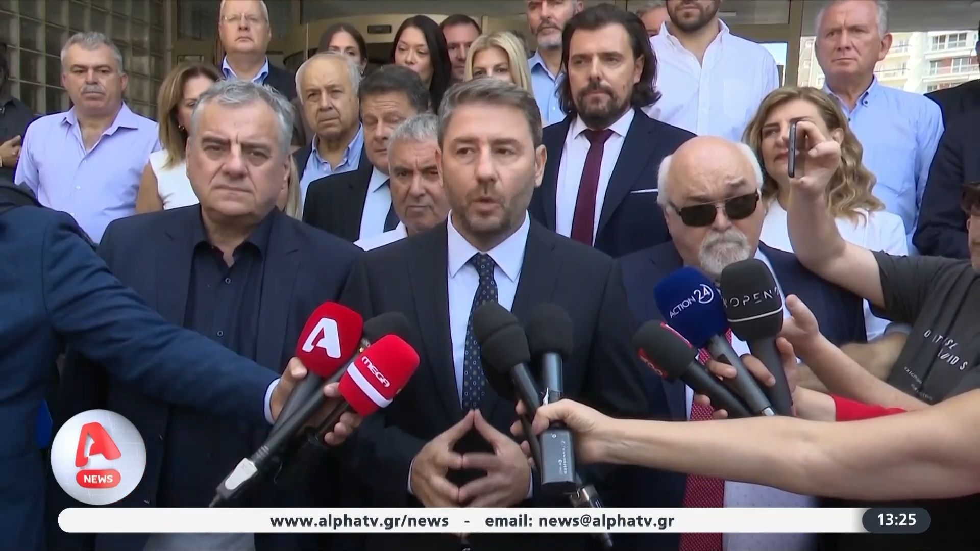 Ν. Ανδρουλάκης: Επίσκεψη στα περίπτερα της ΔΕΘ – Το βράδυ η ομιλία του