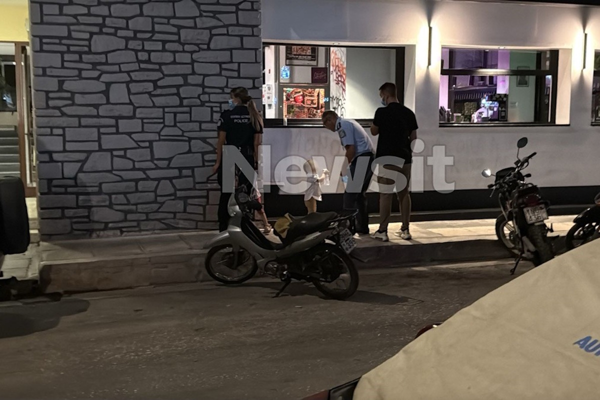 Πατήσια: «Πήγα για δουλειά, γύρισα και βρήκα παγωμένη τη γυναίκα μου και το μωρό» λέει ο σύζυγος της 35χρονης που γέννησε μόνη και πέθανε στο σπίτι 2 Πατήσια: «Πήγα για δουλειά, γύρισα και βρήκα παγωμένη τη γυναίκα μου και το μωρό» λέει ο σύζυγος της 35χρονης που γέννησε μόνη και πέθανε στο σπίτι