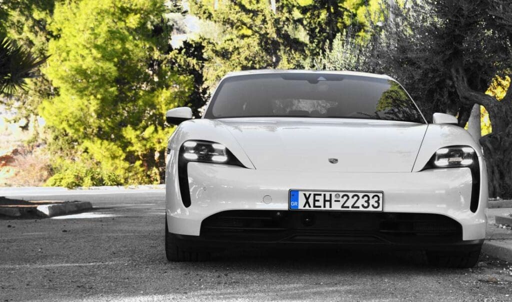 Porsche Taycan 4S Δοκιμή