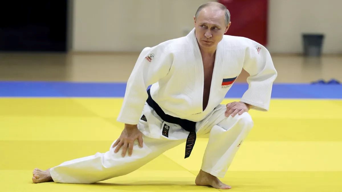 Πούτιν: Κρίσιμο ατύχημα με μοτοσικλέτα παραλίγο να του στοιχίσει τη ζωή – Τι αποκάλυψε για το άγνωστο περιστατικό