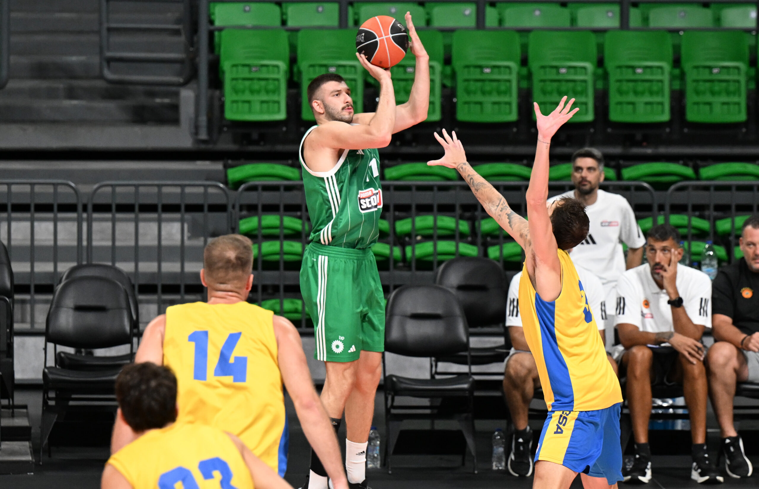 Παναθηναϊκός – Περιστέρι 90-93: Φιλική ήττα για τους πράσινους στο ντεμπούτο των Σορτς, Χολμς και Ρογκαβόπουλου 4 Παναθηναϊκός – Περιστέρι 90-93: Φιλική ήττα για τους πράσινους στο ντεμπούτο των Σορτς, Χολμς και Ρογκαβόπουλου