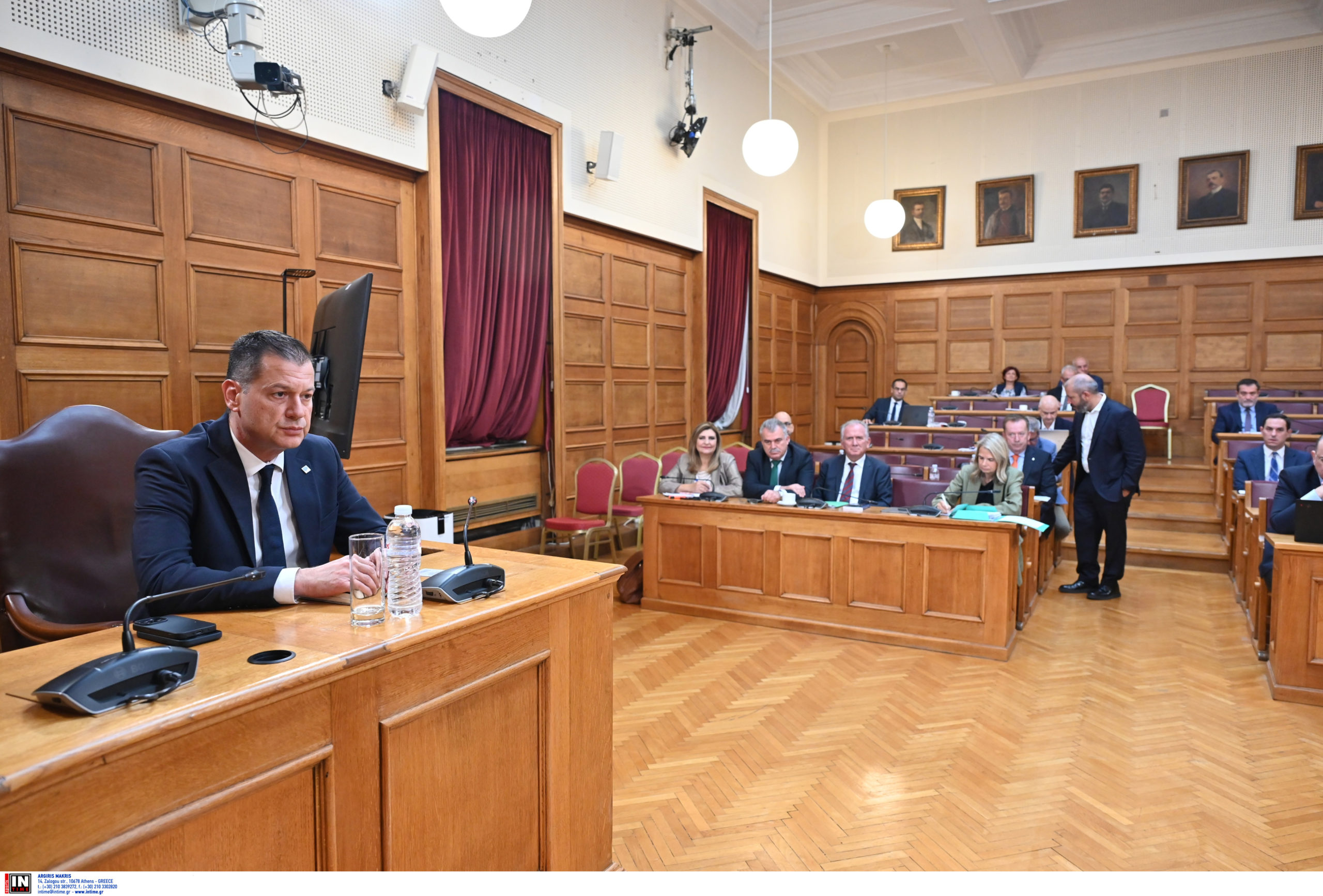 vouli-opekepe-scaled