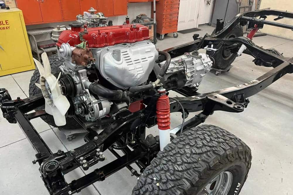 1981-Toyota-Pickup-4x4-28_result22