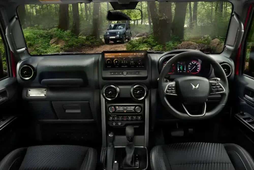 Το νέο Mahindra Thar προσφέρει το Wrangler από 9.700 ευρώ